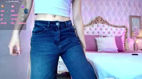 Snapshot of ivy_star1 chatting on 09.22.25 Ivy online show from 09.22.25