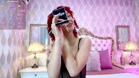 Snapshot of ivy_star1 chatting on 09.30.25 Ivy online show from 09.30.25