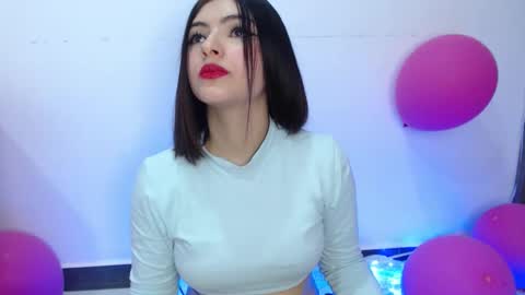 Snapshot of ivy_yovng chatting on 03.26.26 tender girl online show from 03.26.26