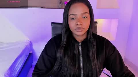 i v y  b l i s s online show from 02.04.25