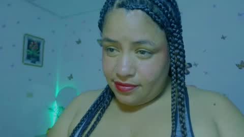Snapshot of ivydesouzaa chatting on 07.17.26 ivydesouza online show from 07.17.26