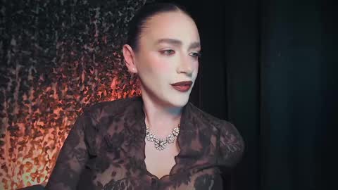 Snapshot of ivyjonson chatting on 03.01.25 Miss Ivy online show from 03.01.25