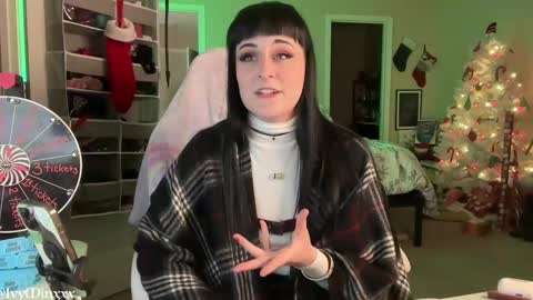 Ivy Minxxx online show from 12.15.24