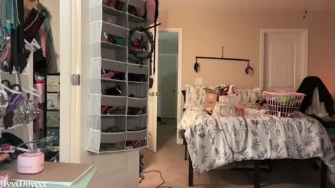 Ivy Minxxx online show from 01.11.25