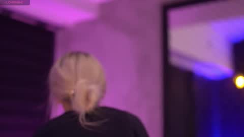 IvyRowa online show from 10.29.25