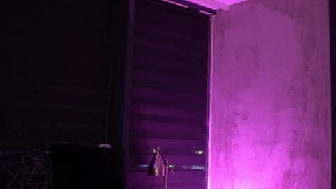 IvyRowa online show from 11.15.25