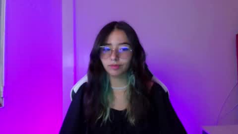 Snapshot of ivystone_ chatting on 02.04.26 Ivy online show from 02.04.26