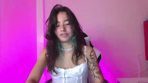 Snapshot of ivystone_ chatting on 02.09.26 Ivy online show from 02.09.26