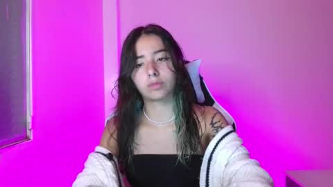 Snapshot of ivystone_ chatting on 02.11.26 Ivy online show from 02.11.26