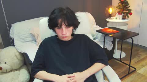 Maxim online show from 12.20.24