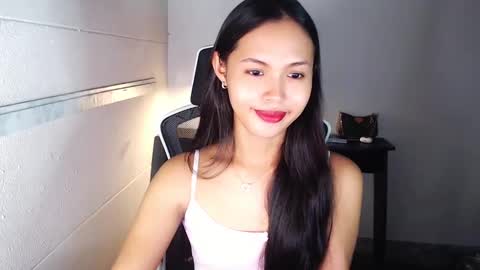 Snapshot of iyahfoxy777 chatting on 12.02.24 divaonopka online show from 12.02.24