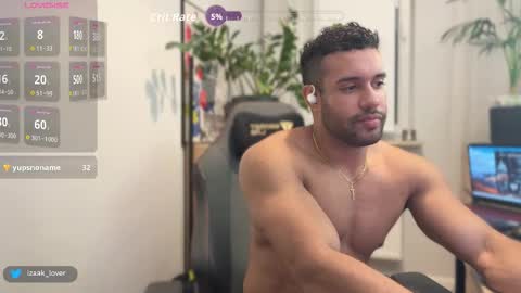 Izaak online show from 09.08.25