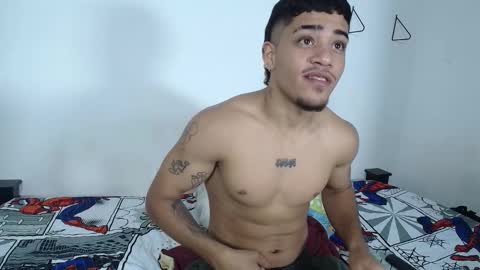 izaack online show from 09.29.25