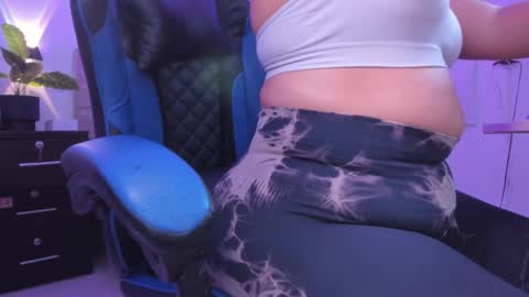 Iza online show from 02.04.26