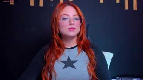 Snapshot of izyzys_baker chatting on 04.19.26 hot izys online show from 04.19.26