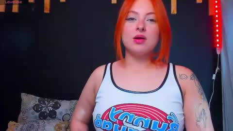 Snapshot of izyzys_baker chatting on 06.19.26 hot izys online show from 06.19.26