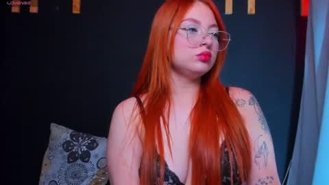 Snapshot of izyzys_baker chatting on 06.22.26 hot izys online show from 06.22.26