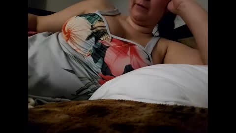 izzypopxoxo online show from 02.05.26