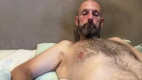 Snapshot of izzysboytoy1 chatting on 06.26.26 izzysboytoy1 online show from 06.26.26