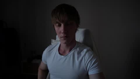 Snapshot of j_akira13 chatting on 04.30.26 Danny online show from 04.30.26