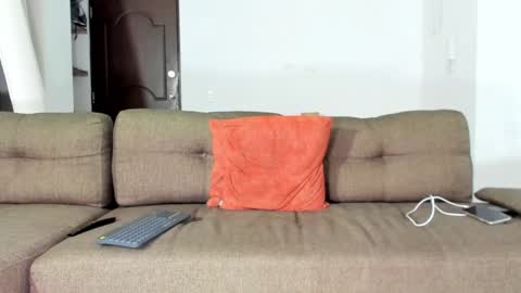 Calix  Independient model Insta and twt Calixsnake online show from 01.16.25