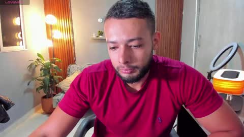 Snapshot of j_calix chatting on 04.26.26 Calix Independient model Insta and twt Calixsnake online show from 04.26.26
