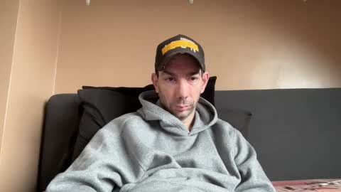 Snapshot of j_dc chatting on 11.06.25 j_dc online show from 11.06.25