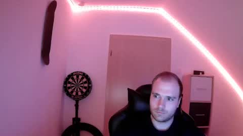 here4y online show from 12.02.24