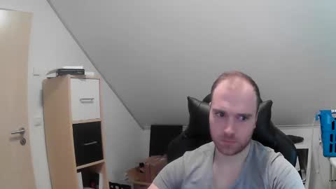 here4y online show from 02.06.25