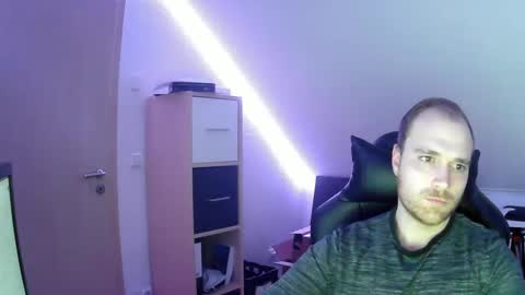 here4y online show from 02.17.25