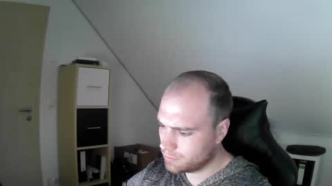 here4y online show from 10.02.25