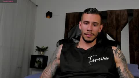 Snapshot of j_king__ chatting on 04.17.26 J King online show from 04.17.26