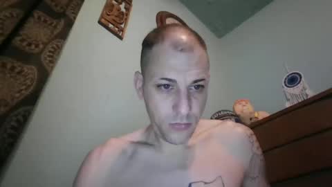 j_lion85 online show from 10.28.25