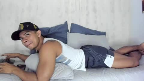 i am juan musiry independent model  online show from 02.11.25