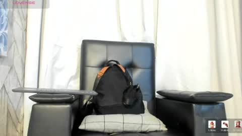 Snapshot of jaadewest_ chatting on 07.22.26 Jade West online show from 07.22.26