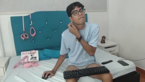Snapshot of jacck_black chatting on 07.18.26 jacck_black online show from 07.18.26