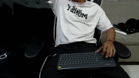 Snapshot of jace_parker chatting on 07.14.26 jace_parker online show from 07.14.26