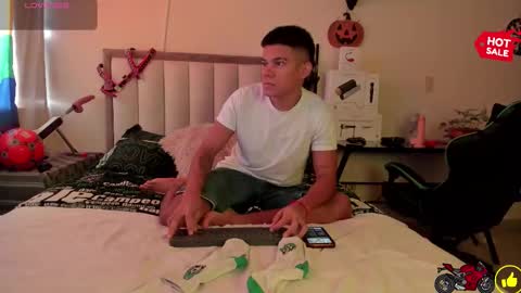 JACK CASTELL online show from 10.14.25