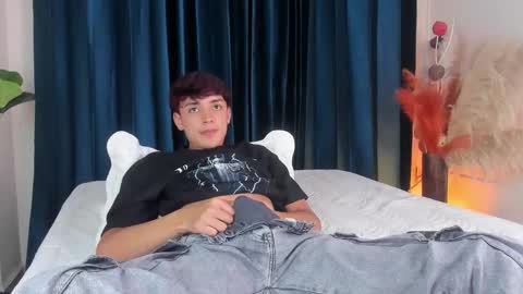 Snapshot of jack_noir chatting on 09.17.25 Jack online show from 09.17.25