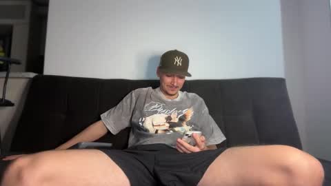 INDEPENDENT MODEL online show from 11.25.25