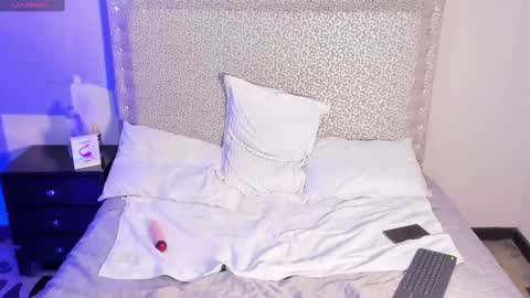 Jack White online show from 02.10.25