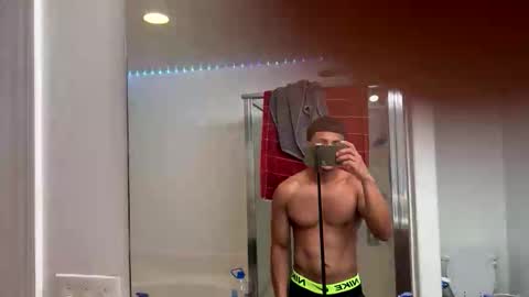 Snapshot of jackedjs chatting on 11.16.25 jackedjs online show from 11.16.25