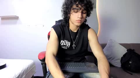 Snapshot of jackestaylor chatting on 03.17.26 Jackes Taylor online show from 03.17.26