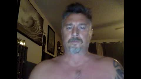 Snapshot of jackhammerhead chatting on 04.01.26 jackhammerhead online show from 04.01.26