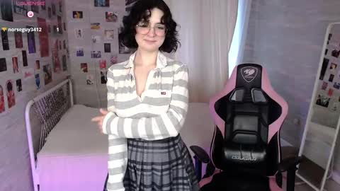 Snapshot of jackieapplepie chatting on 06.02.26 JackieApplePie online show from 06.02.26