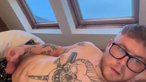 Snapshot of jackingitfordays chatting on 09.14.25 Superdupersexytimes online show from 09.14.25