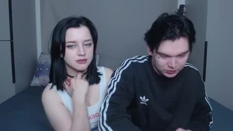 Snapshot of jackoffjillss chatting on 09.28.25 JackOffJillss online show from 09.28.25