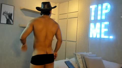 Jackson Bell online show from 02.20.25