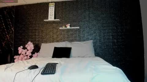 Snapshot of jacky_wolf1 chatting on 04.22.26 jacky_wolf1 online show from 04.22.26