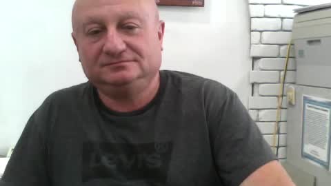 Snapshot of jacob_bron chatting on 06.25.26 jacob_bron online show from 06.25.26